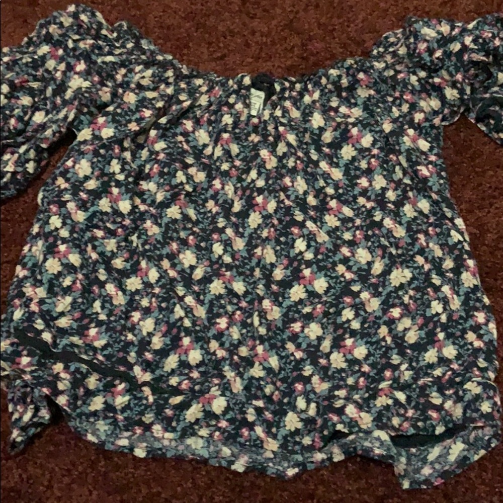 American Eagle Women’s Top